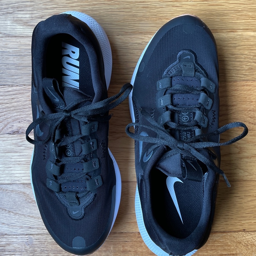 Nike React Escape Run Running Shoe Women’s 6 NEW! - Picture 8 of 15